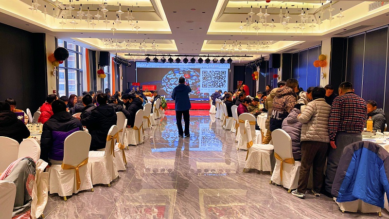 迪賽2024新春年會(huì)隆重舉行，見證拼搏與創(chuàng)新的力量
